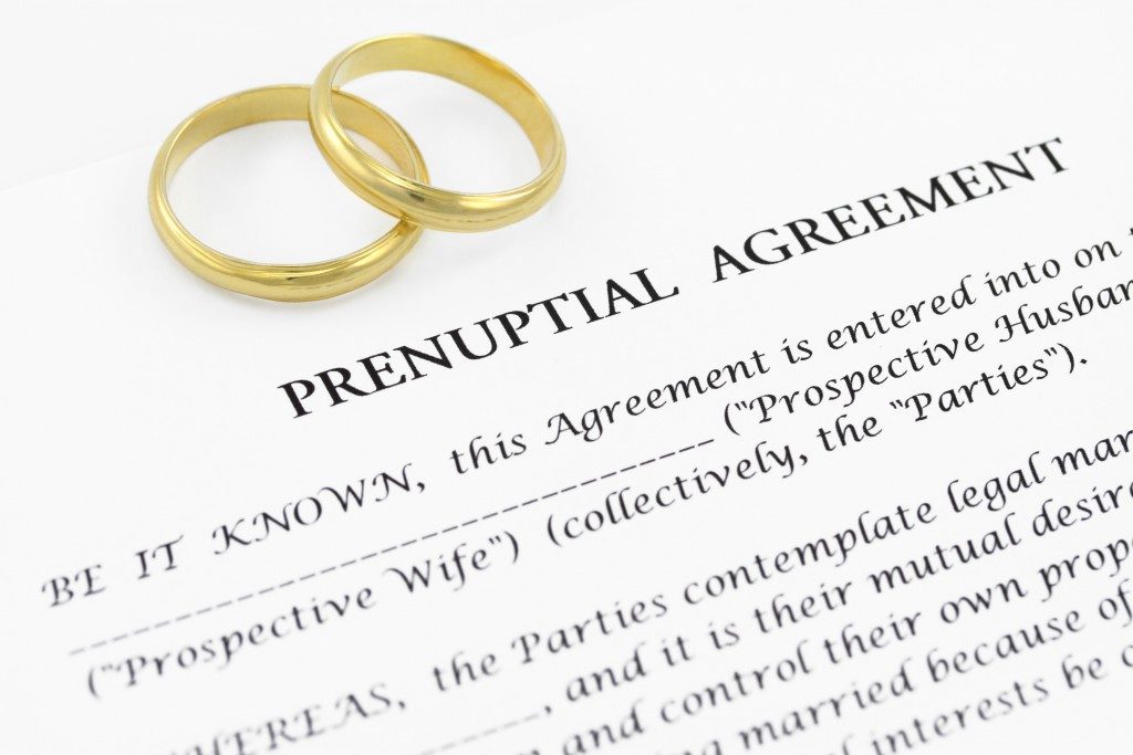 prenuptial agreement and wedding rings